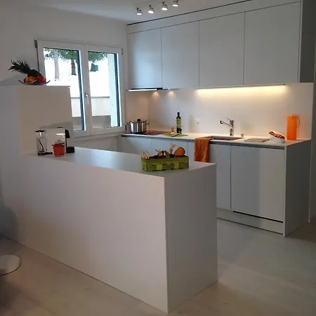 Apartment Ginseng